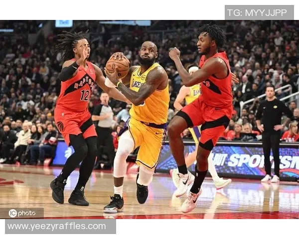 詹姆斯传球助攻决胜球打破纪录成就经典瞬间